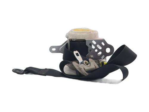 Used Front left seatbelt Front left seatbelt TOYOTA COROLLA Verso (ZER_, ZZE12_, R1_) 2.2 D-4D (AUR10_, AUR10R) (177 hp) 31136251 31136251