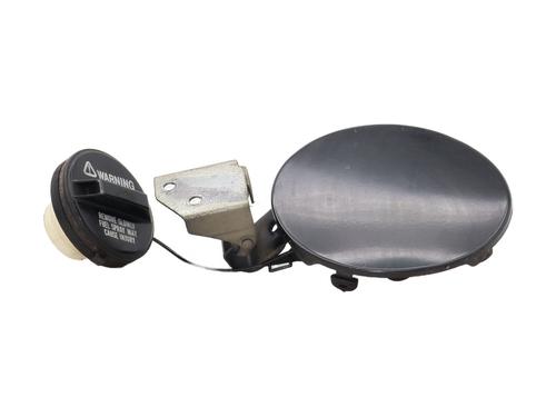 fuel-flap-suzuki-splash-ex-2008-32684949 main image