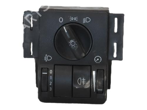 Used Headlight switch Headlight switch OPEL CORSA C (X01) 1.2 (F08, F68) (75 hp) 36555902 36555902