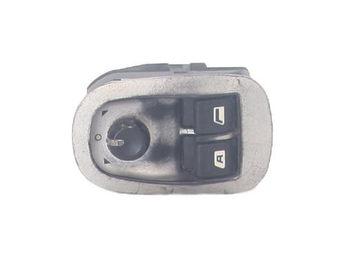 Used Left front window switch Left front window switch PEUGEOT 206+ (2L_, 2M_) 1.4 HDi eco 70 (68 hp) 30567327 30567327