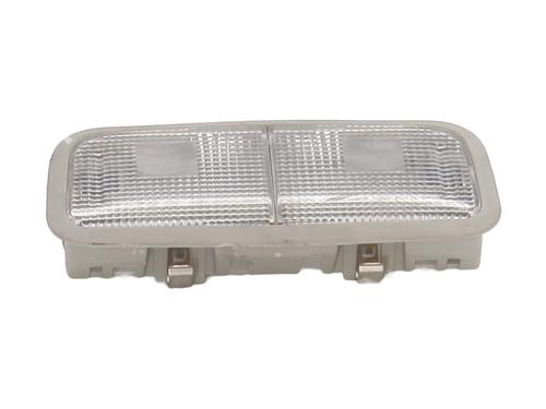 Używane Lampa oświetlenia wnętrza TOYOTA YARIS (_P1_) 1.3 (SCP12_, SCP13_, SCP12R, SCP13R) (87 hp) 30884407