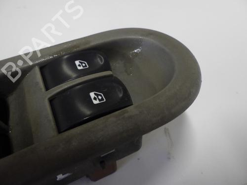 Left front window switch RENAULT CLIO III (BR0/1, CR0/1) 1.5 dCi (BR17, CR17) | BP24254642I27 - Image 2