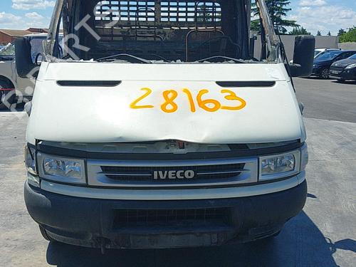 Left headlight IVECO DAILY III Van 35 C 12 V, 35 S 12 V (AGKA43A2, AGKB43A2, AGKB46A2,... | BP24256526C28  - Image 7