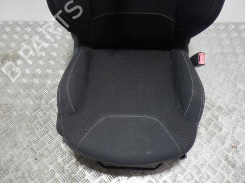 Right front seat CITROËN DS3 (SA_) 1.6 VTi 120 | BP29892920C16