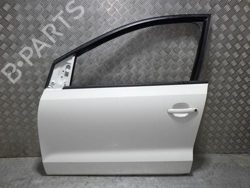 Used Left front door VW POLO V (6R1, 6C1) 1.4 TDI (75 hp) 28100436