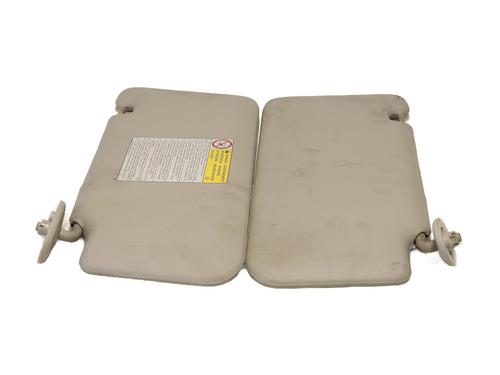 Left sun visor SUZUKI GRAND VITARA II (JT, TE, TD) 1.9 DDiS All-wheel Drive (JT419, TD44, JB419WD, JB419XD,... | BP26952991I1 - Image 2