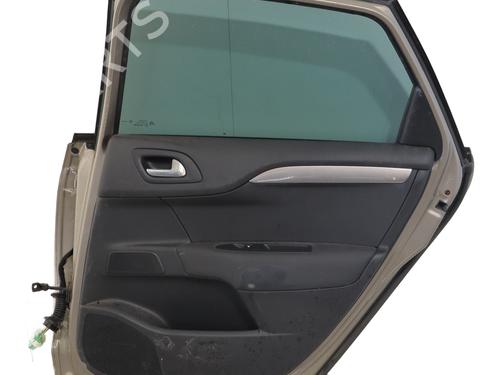 right-rear-door-citroen-c4-ii-nc_-2009-32347470 main image