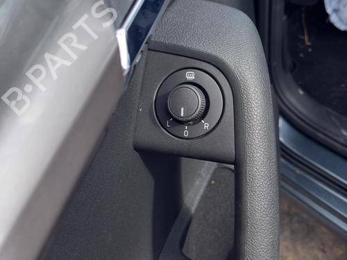 right-mirror-skoda-octavia-iii-5e3-nl3-nr3-2012-2013-2014-2015-2016-2017-2018-2019-2020-2021-24254666 main image