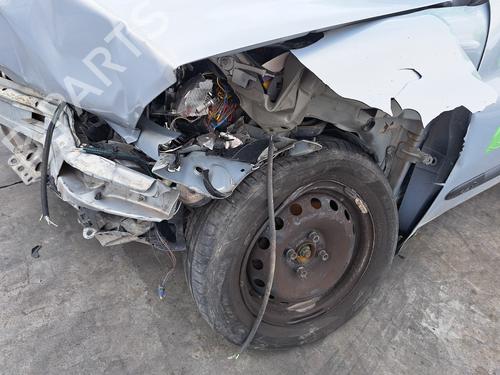 Brugte RENAULT CLIO II (BB_, CB_) 1.2 16V (BB05, BB0W, BB11, BB27, BB2T, BB2U, BB2V, CB05,... (75 hp) 4404762