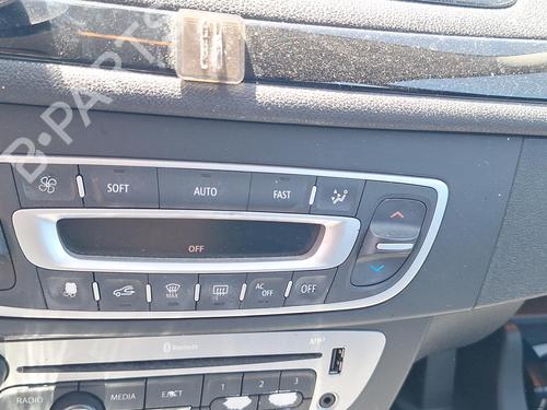 Climate control RENAULT MEGANE III Hatchback (BZ0/1_, B3_) 1.5 dCi (BZ09, BZ0D, BZ1W, BZ29, BZ14) | BP38634698I5 - Image 9