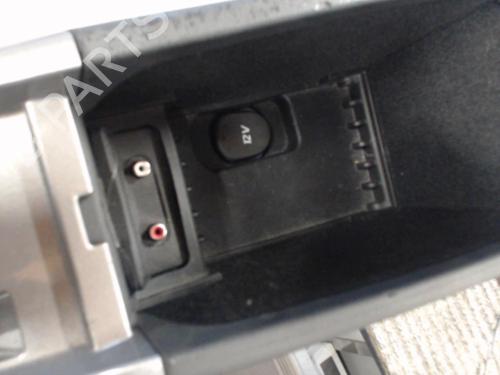 Armrest / Center console RENAULT LAGUNA III (BT0/1) 2.0 dCi (BT07, BT0J, BT14, BT1A, BT1S) | BP24258344I20  - Image 10