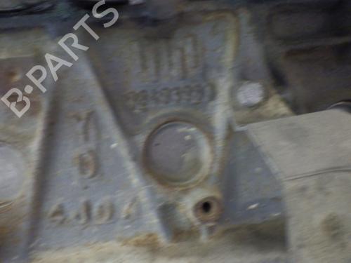Used Engine Engine RENAULT MASTER I Van (T__) 28-35 2,5 D (75 hp) 25476814 25476814
