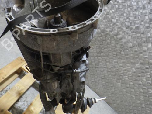 Caja de cambios BMW 1 (E87) 118 d (143 hp) 30870613