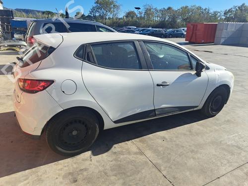 Rear parcel shelf RENAULT CLIO IV (BH_) 1.5 dCi 75 | BP32493768C85