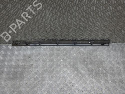 Used Door moulding trim Door moulding trim RENAULT SCÉNIC II (JM0/1_) 1.6 (JM0C, JM0J, JM1B) (113 hp) 27546255 27546255
