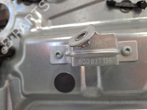 Front right window mechanism VW POLO IV (9N_, 9A_) 1.4 TDI | BP30623968C23