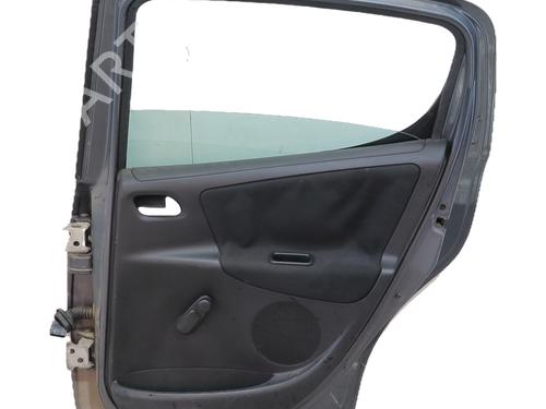 Used Right rear door Right rear door 38112027 38112027