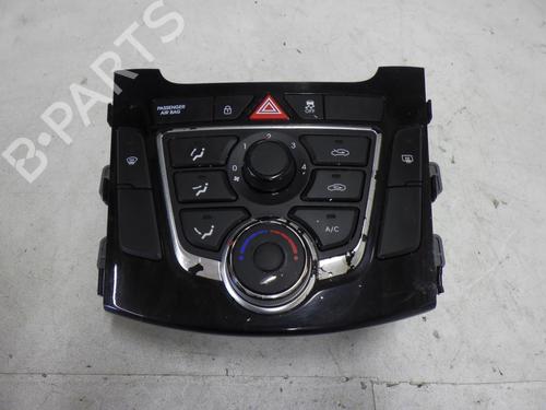 climate-control-hyundai-i30-pde-pd-pden-2016-24260004 main image