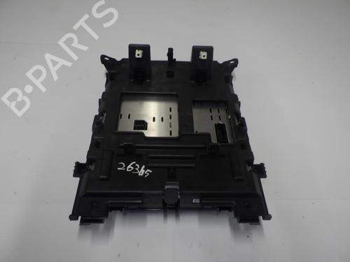 Used Display monitor Display monitor RENAULT MEGANE IV Hatchback (B9A/M/N_) 1.3 TCe 140 (B9NB) (140 hp) 24254649 24254649