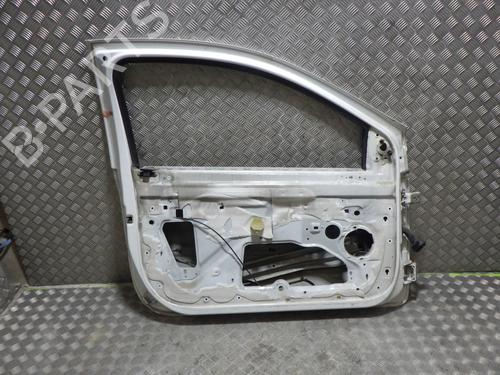 Used Left front door Left front door 26179502 26179502
