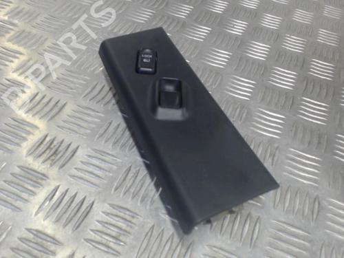 Used Right front window switch Right front window switch OPEL MONTEREY B (M98) 3.0 DTI (UBS73D, UBS73G) (159 hp) 24261158 24261158