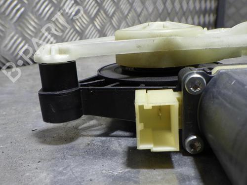 Used Front right window mechanism Front right window mechanism AUDI A3 Limousine (8VS, 8VM) 1.6 TDI (115 hp) 24257692 24257692