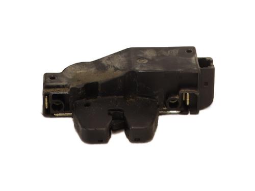 Used Tailgate lock CITROËN C3 I (FC_, FN_) 1.4 i (73 hp) 26498870