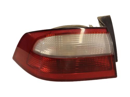 Used Left taillight RENAULT LAGUNA II (BG0/1_) 1.9 dCi (107 hp) 30870599