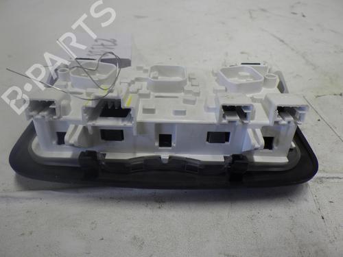 Interior roof light PEUGEOT 3008 II SUV (MC_, MR_, MJ_, M4_) 1.6 PureTech 180 (M45GFR, M45GFU) | BP24260163I8 