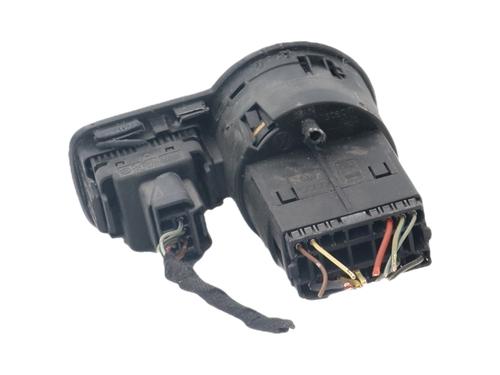 Kombi Kontakt / Stilkkontakt Kombi Kontakt / Stilkkontakt VW POLO V (6R1, 6C1) 1.2 TDI (75 hp) 37165194 37165194