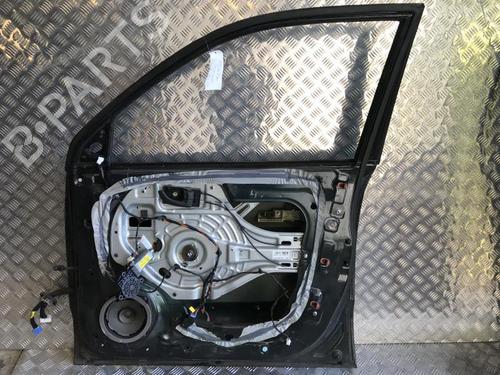 Used Right front door HYUNDAI TUCSON (JM) 2.0 CRDi All-wheel Drive (140 hp) 24261481
