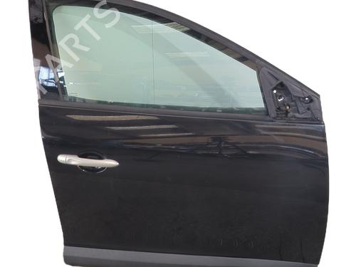 Used Right front door Right front door 37679075 37679075