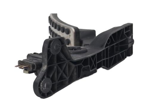 pedal-mercedes-benz-gle-coupe-c292-2015-2016-2017-2018-2019-32344718 main image