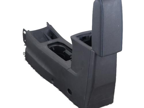 Used Armrest / Center console Armrest / Center console RENAULT CLIO V (B7_) 1.6 E-TECH 145 (B7MU) (143 hp) 33176941 33176941