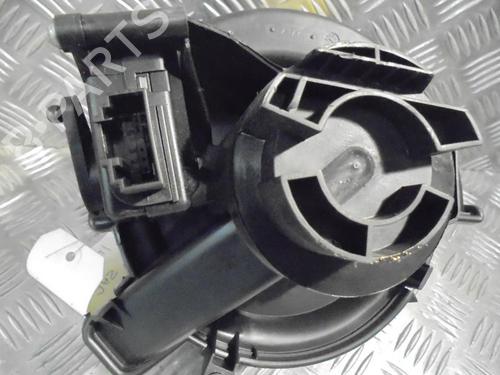 Heater blower motor OPEL ZAFIRA A MPV (T98) 2.2 DTI 16V (F75) | BP24258908M62 