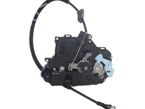 Used Rear right lock VW TOURAN (1T3) 1.6 TDI (105 hp) 30818743