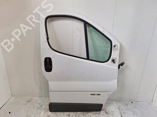 Used Right front door RENAULT TRAFIC II Bus (JL) 2.0 dCi 90 (JL00, JL01, JL0H, JL0M, JL0P, JL0S) (90 hp) 30302134