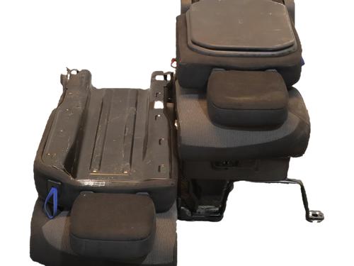 Used Right front seat Right front seat 37169178 37169178