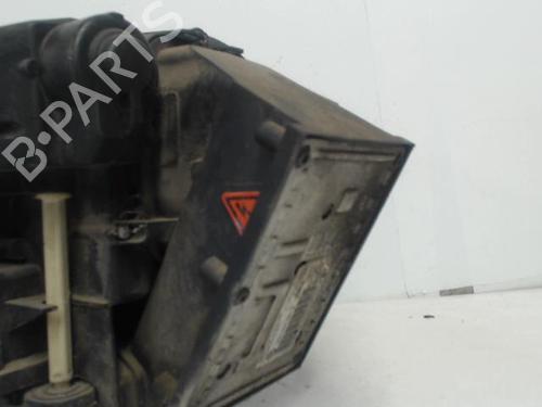 right-headlight-vw-phaeton-3d1-3d2-3d3-3d4-3d6-3d7-3d8-3d9-2002-2003-2004-2005-2006-2007-2008-2009-2010-2011-2012-2013-2014-2015-2016-24254703 main image