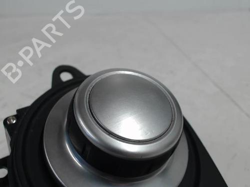 Used Display monitor BMW 3 Touring (E91) 318 d (143 hp) 24257627