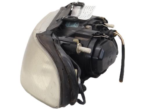 left-headlight-audi-a4-b5-8d2-1994-1995-1996-1997-1998-1999-2000-2001-39980455 main image
