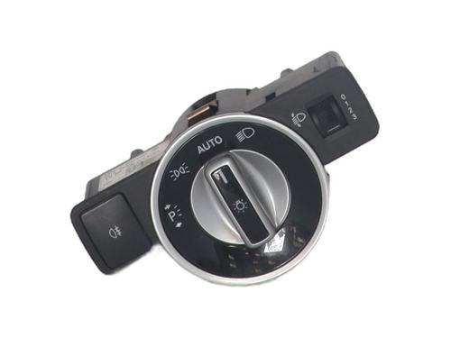 Used Headlight switch MERCEDES-BENZ A-CLASS (W176) A 180 (176.042) (122 hp) 30488196