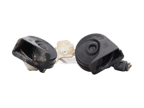 horn-mercedes-benz-a-class-w176-2012-2013-2014-2015-2016-2017-2018-38238261 main image