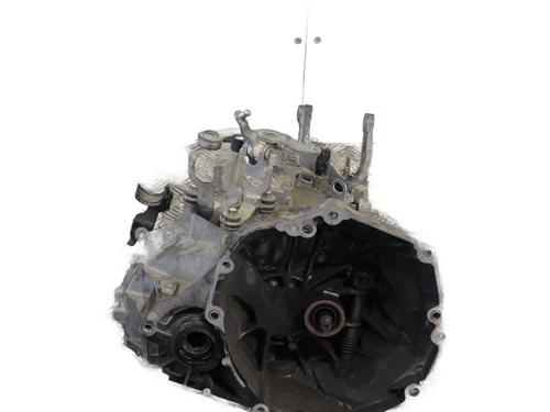 Versnellingsbak SUZUKI CELERIO (LF) 1.0 (AVK310) (68 hp) 33048004