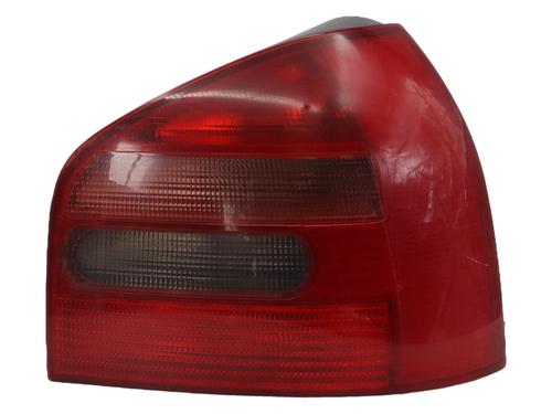 Piloto trasero derecho Piloto trasero derecho AUDI A3 (8L1) 1.9 TDI (110 hp) 39664596 39664596
