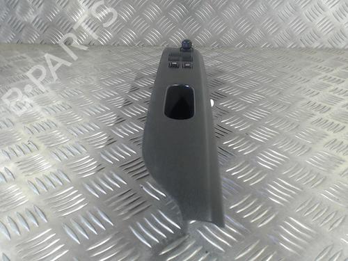 Used Left front window switch Left front window switch OPEL AGILA B (H08) 1.0 (F68) (65 hp) 24261056 24261056