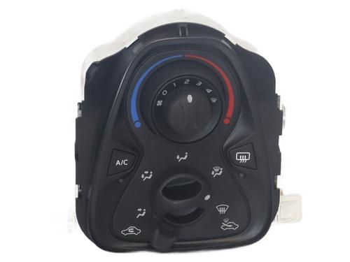 climate-control-toyota-aygo-_b4_-2014-30816800 main image