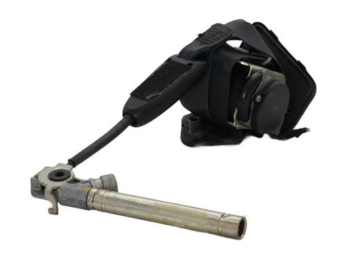 Sikkerhedssele foran venstre Sikkerhedssele foran venstre RENAULT SCÉNIC III (JZ0/1_) 1.5 dCi (110 hp) 35786153 35786153