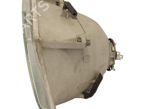 Used Right headlight Right headlight JEEP GRAND CHEROKEE II (WJ, WG) 4.0 4x4 (190 hp) 27883327 27883327