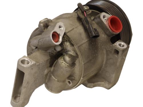 Used AC compressor AC compressor RENAULT TWINGO III (BCM_, BCA_) 0.9 TCe 90 (BCM9, BCM2) (90 hp) 24259536 24259536